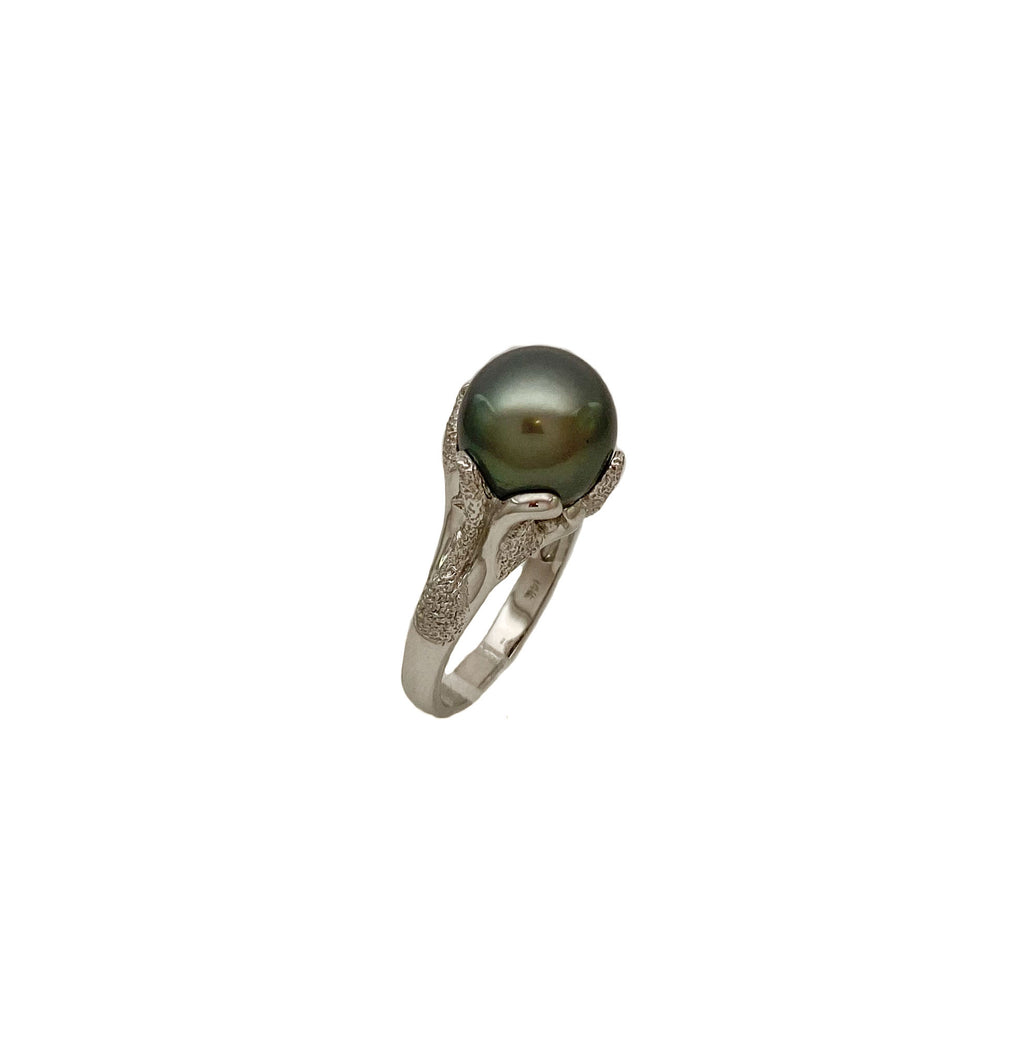 White Gold Tahitian Cocktail Pearl Ring
