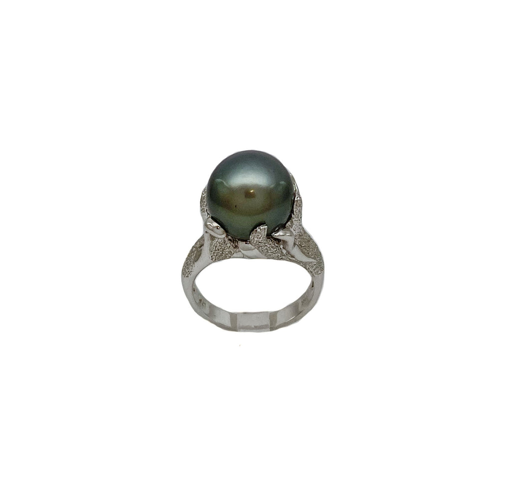 White Gold Tahitian Cocktail Pearl Ring