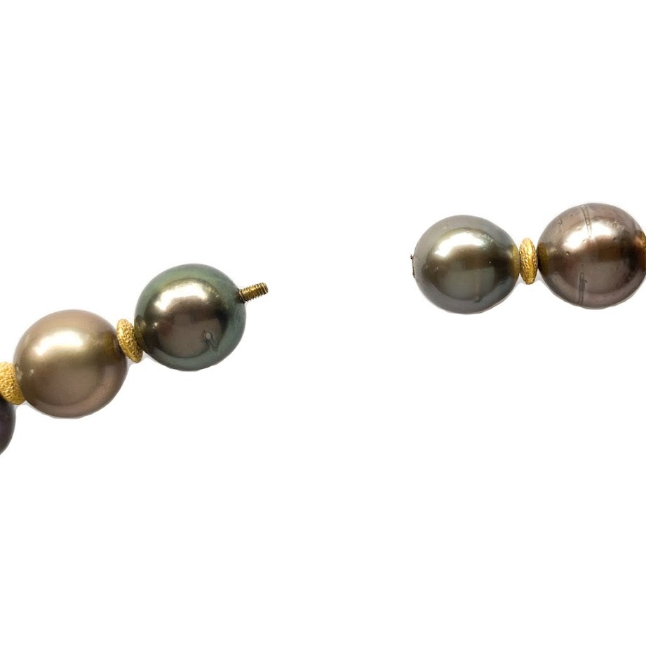 Lola Pearl Necklace