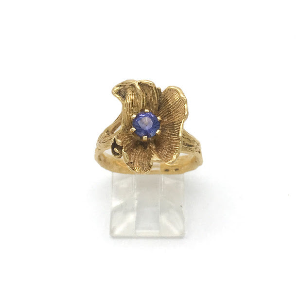 Blossom set with a tanzanite