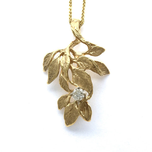 Leaf Cluster with a diamond