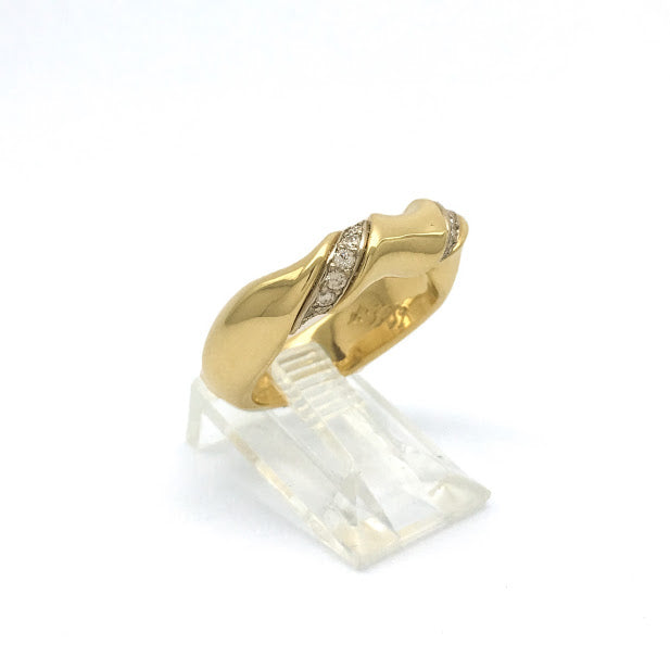 The Ring With a Twist with diamonds